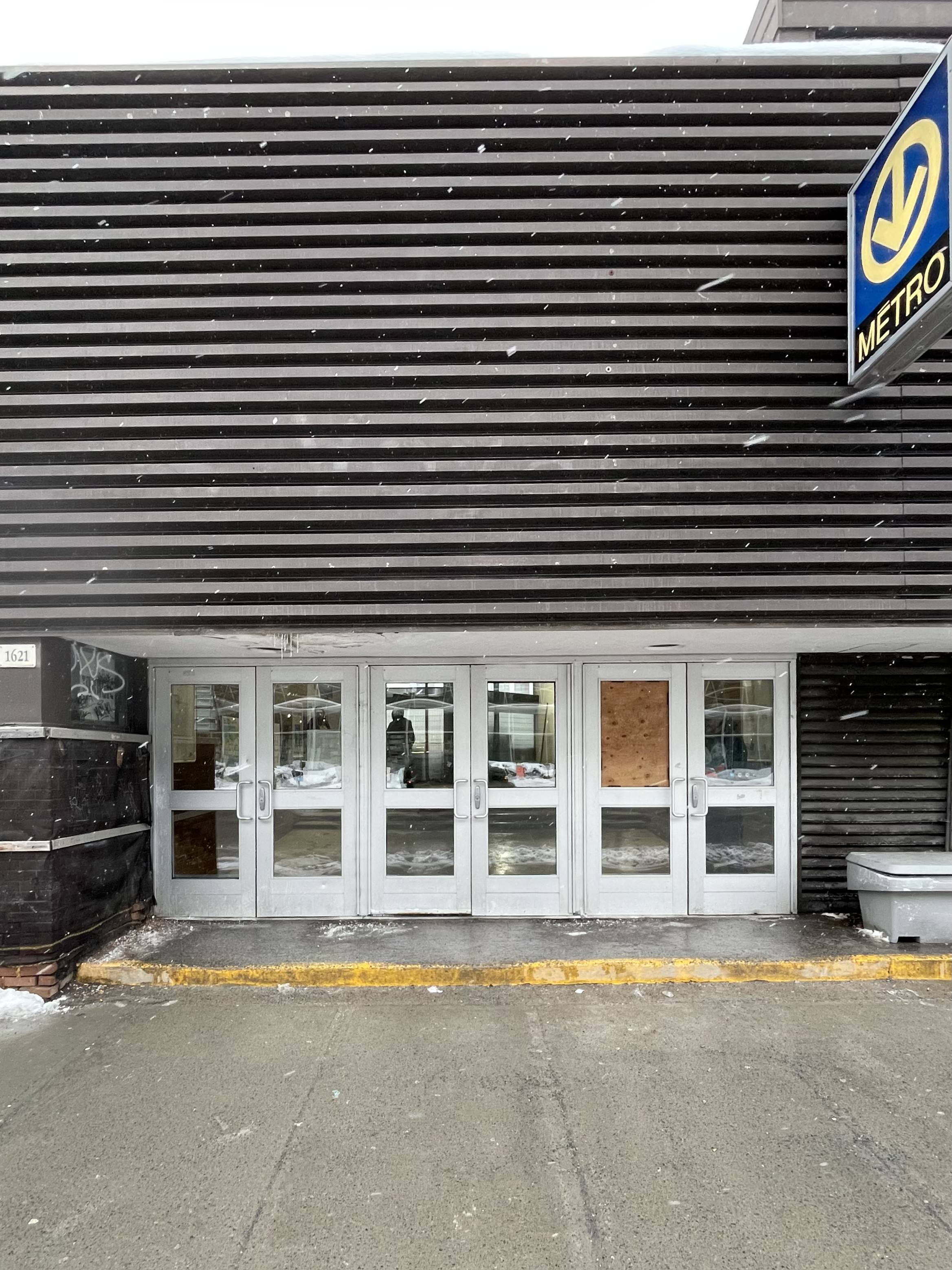 Gare d autocars Montreal bus station for FlixBus and Greyhound