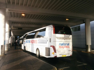 National Express coach at Gatwick Airport (busbud staff photo)