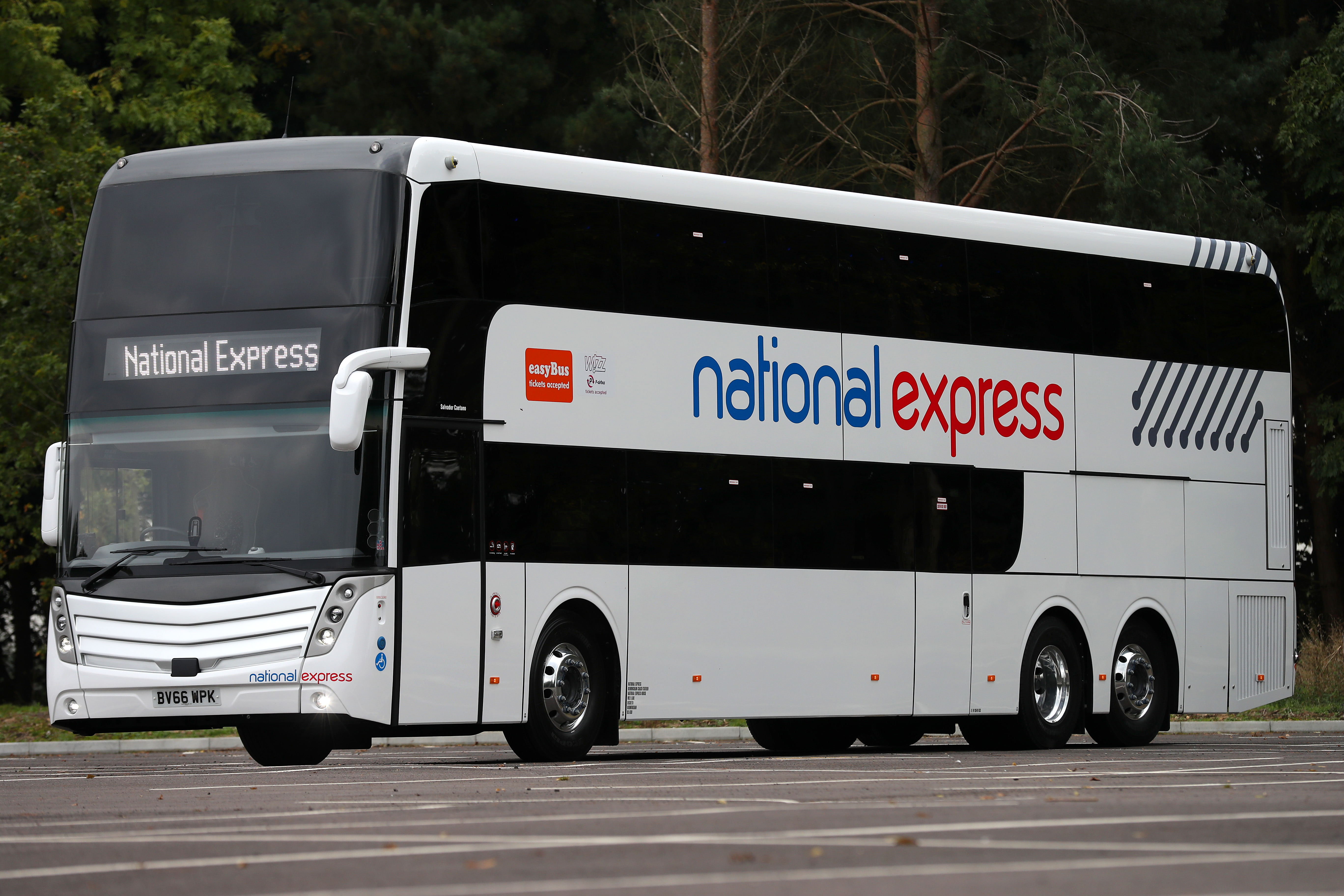 National Express - Find & Book Official Bus Tickets | Busbud