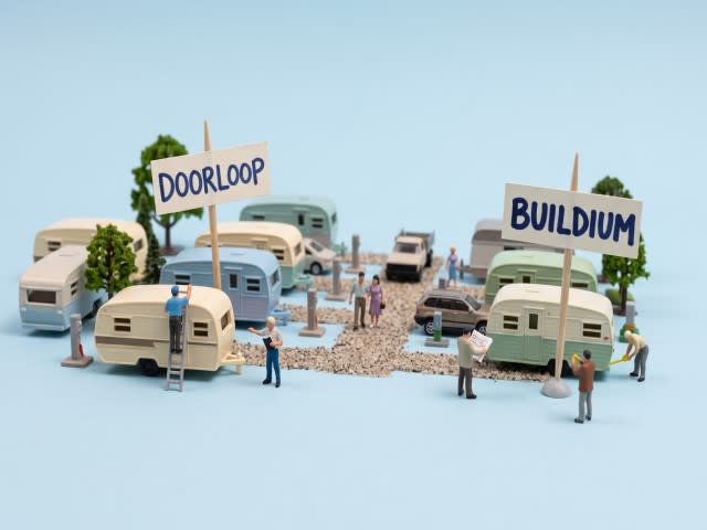 I Compared DoorLoop vs. Buildium for Mobile Home Parks: Which Fits Better?