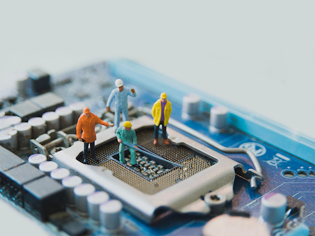 Everything You Need To Know About SaaS vs PaaS vs IaaS