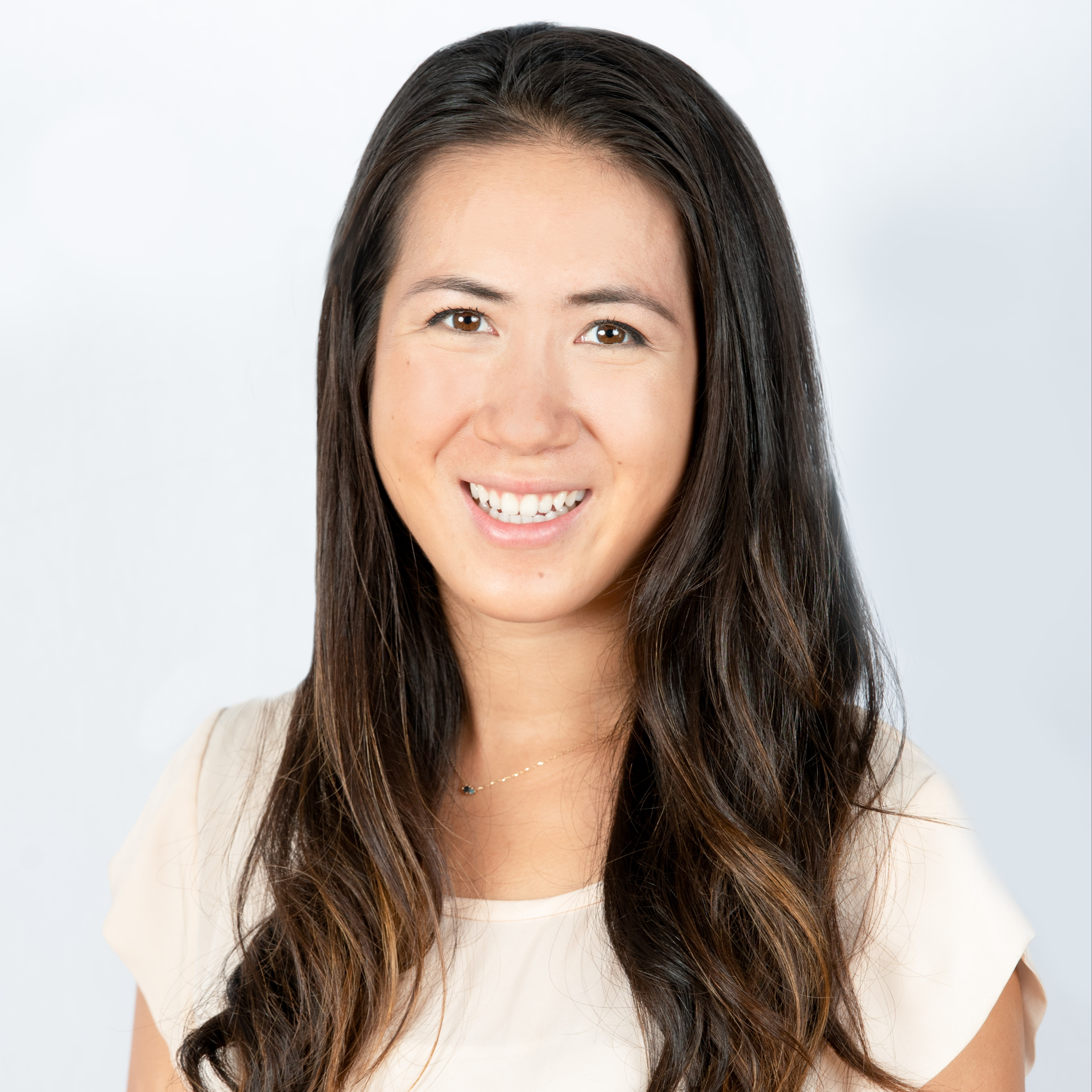 GA_05242023_IsBYODRightforYourSMB_LilianChenheadshot