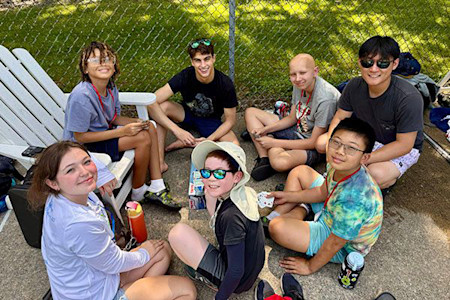 Children with chronic skin conditions are enjoying activities at AAD Camp Discovery