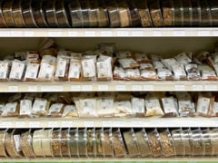 Bulk Herbs, Tea, and Spices