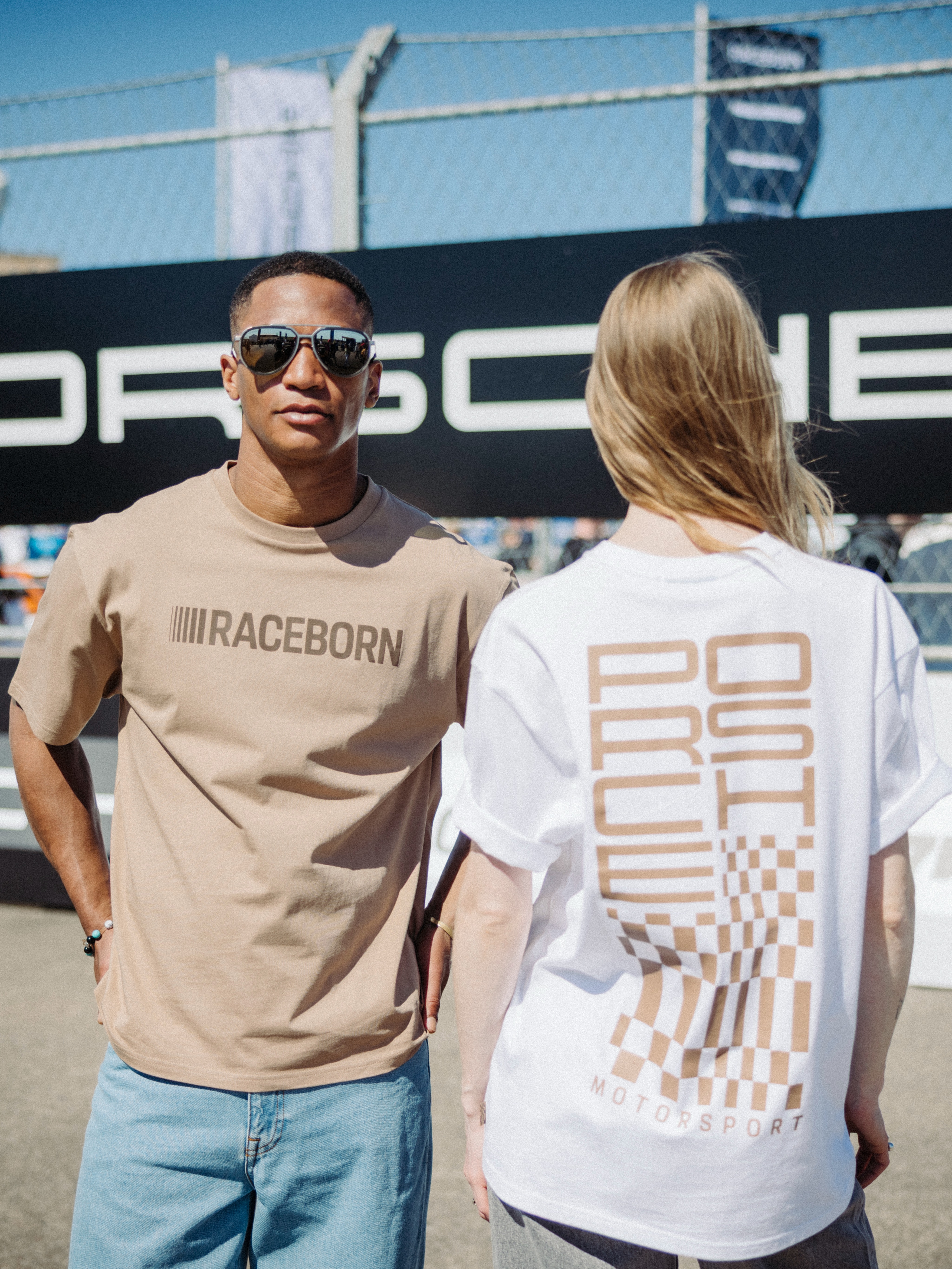 Porsche Design P1000 ブラック ダウンベスト Official Porsche Online Shop | PORSCHE SHOP
