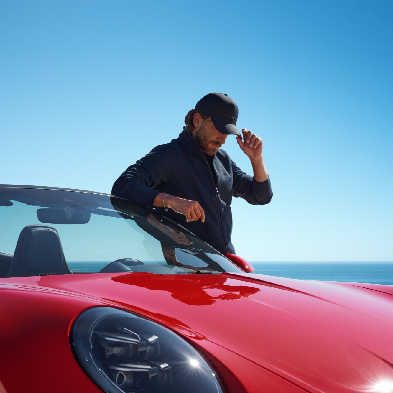 Vehicle pocket umbrella – Essential | PORSCHE SHOP