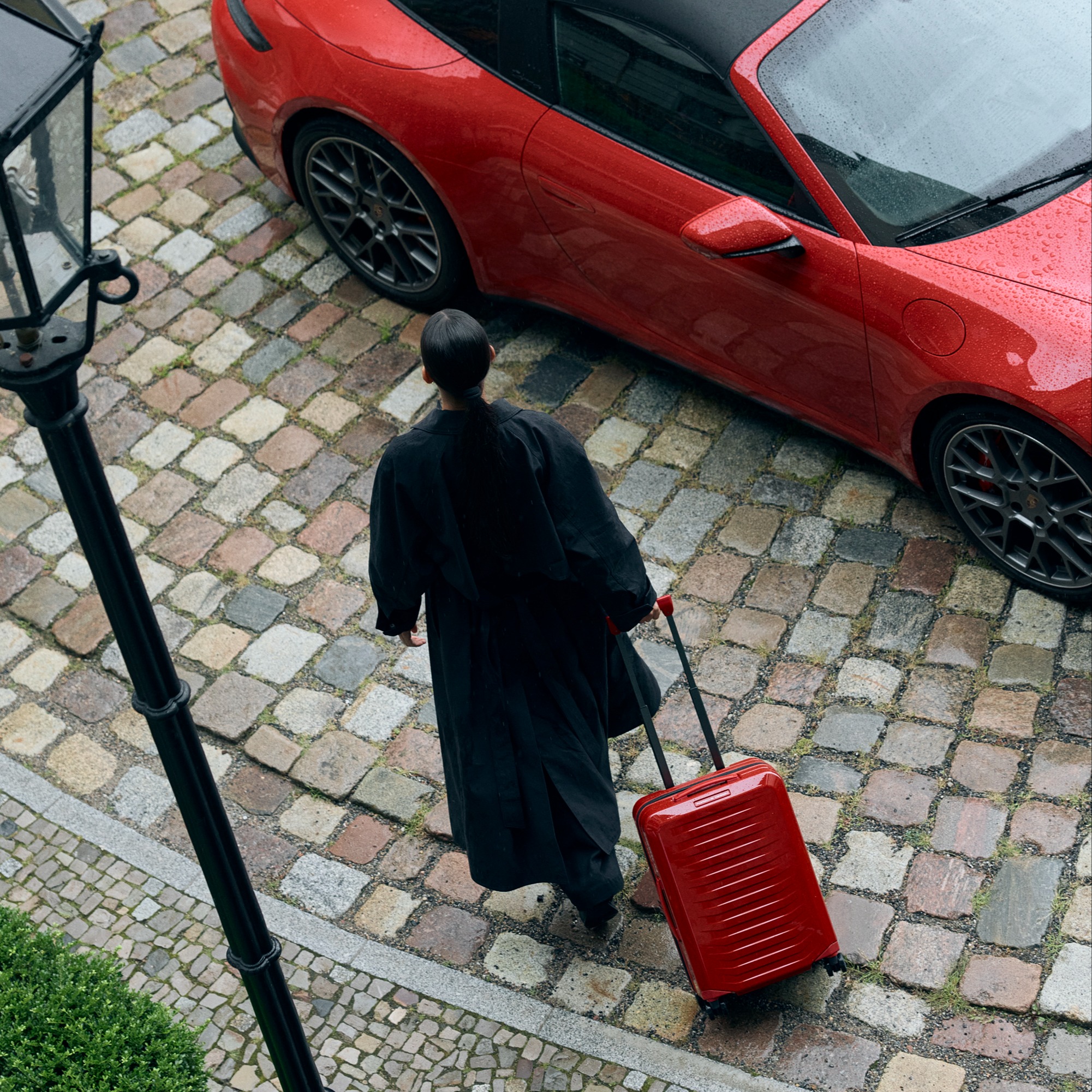 Stylo Roller Porsche Design En Or 18 Carats - Marque Montblanc, Occasion De Luxe