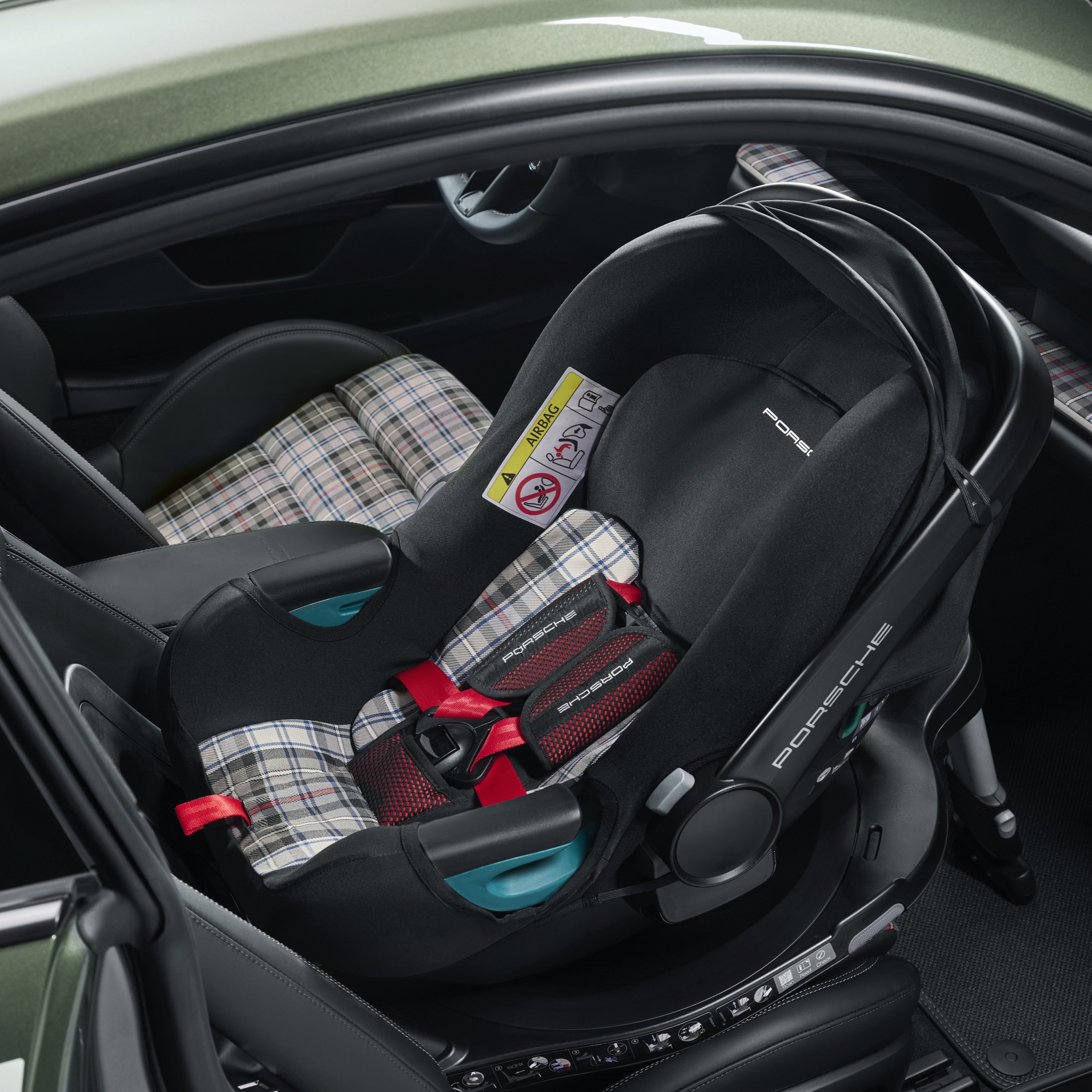 Porsche Baby Seat i-Size | PORSCHE SHOP