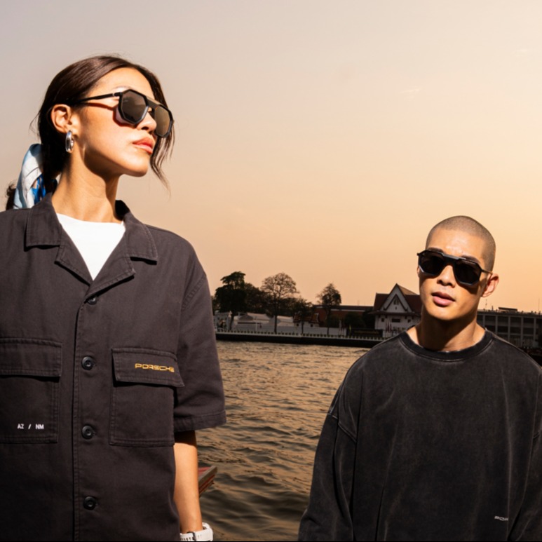 Pepita Crest key ring | PORSCHE SHOP