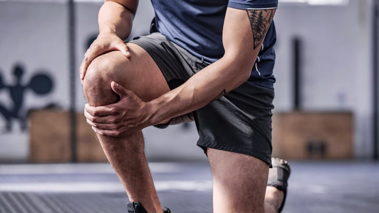 How to Work Out with Knee Pain & Exercises to Avoid