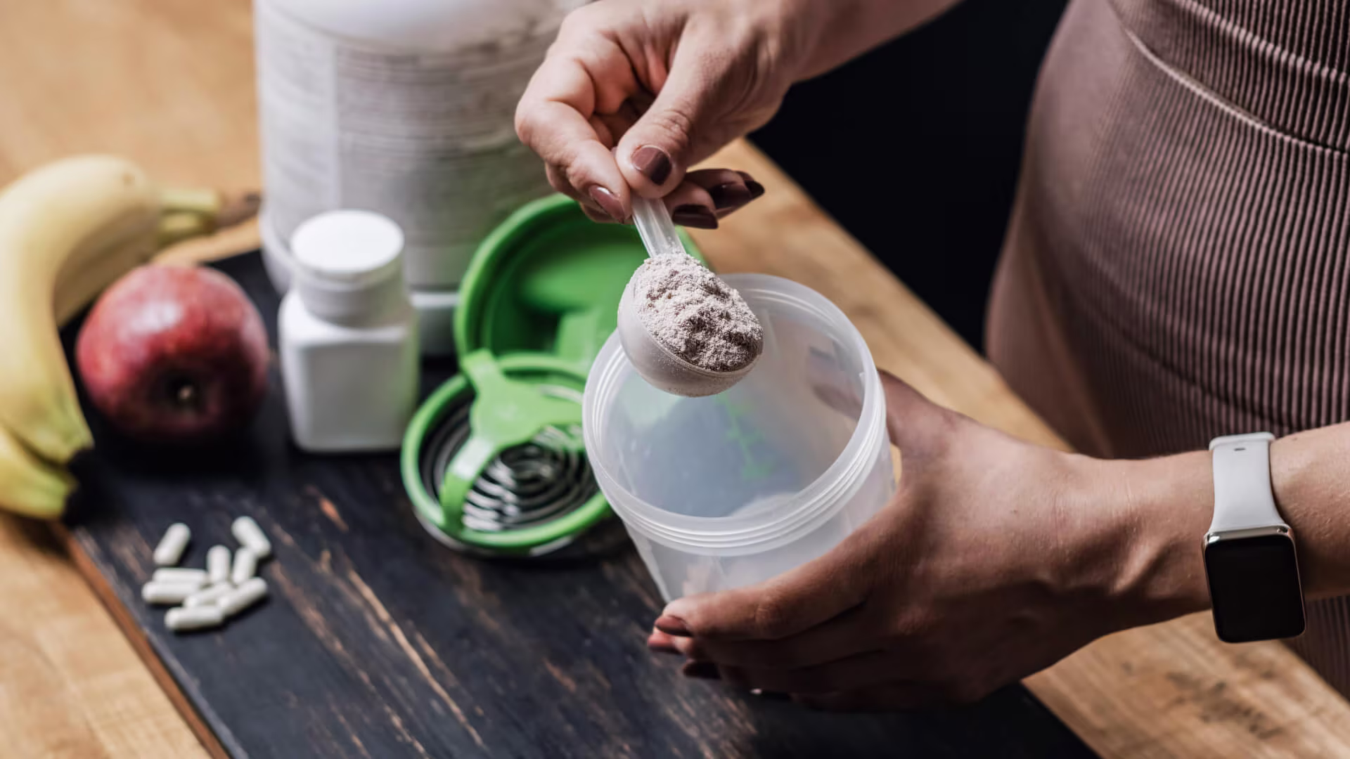 Does Creatine Help You Build Muscle? 