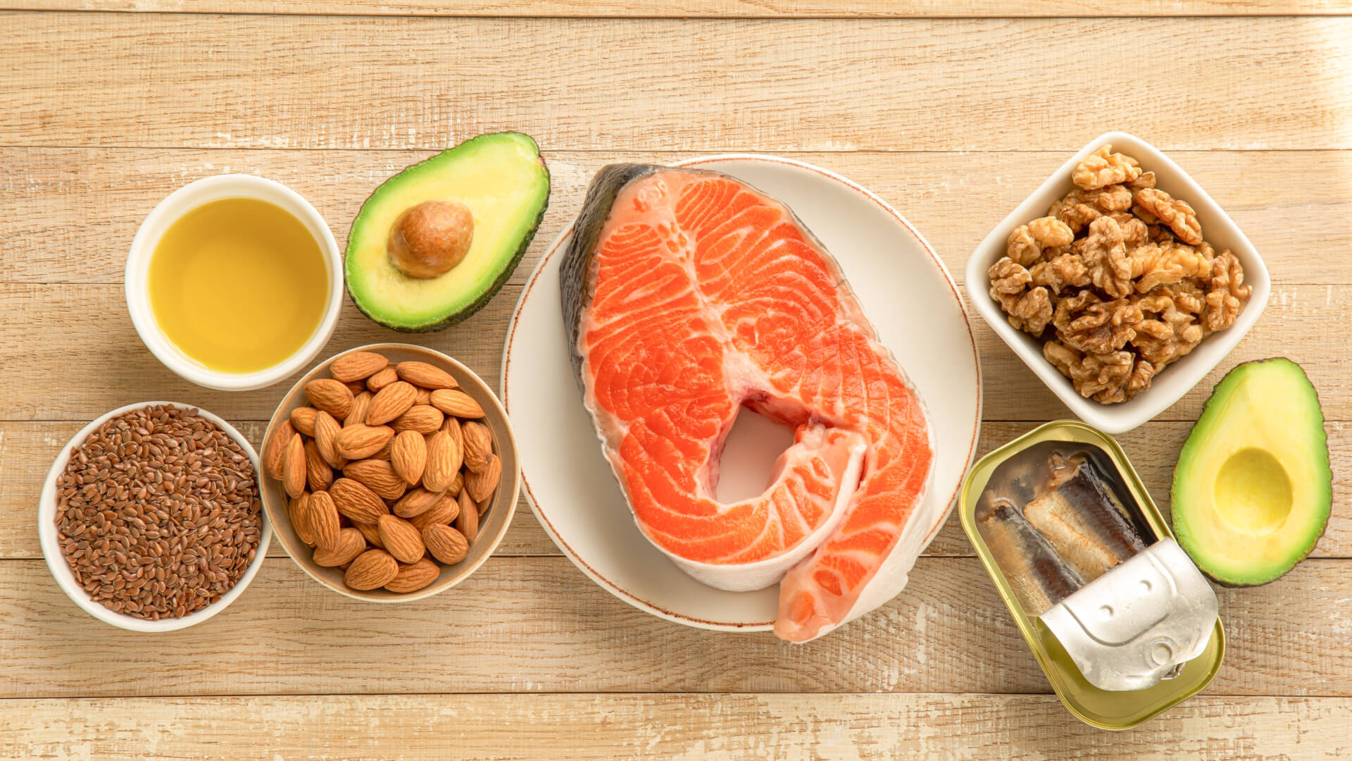 The Anti-Inflammatory Diet for Menopause: Eat for More Energy, Better Mood, and Greater Balance