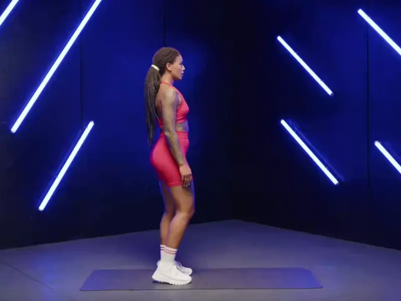 Runner's stretch . How to Warm Up Before Walking : 5 Simple Movements