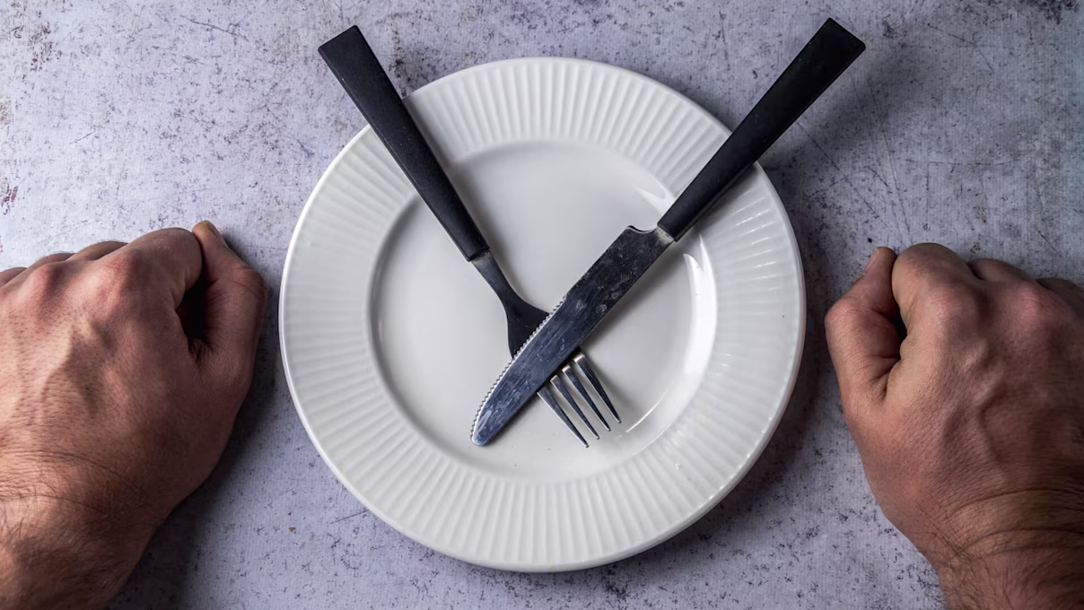 Fasting for 3 Days: Is It a Game-Changer for Your Metabolism or a Risk Not Worth Taking?  