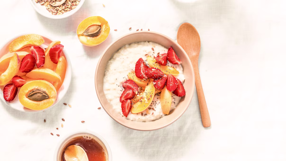 Mediterranean Diet Oatmeal – Nutrient-Rich Combo For Your Mornings