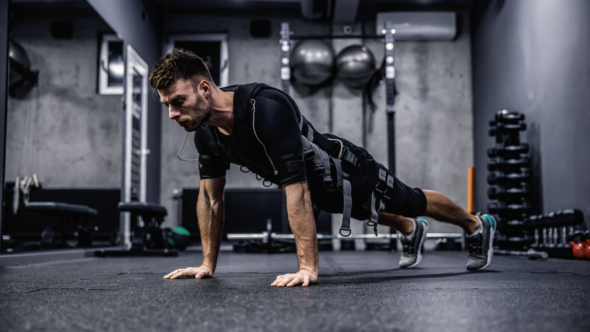 How Many Push-ups Should You Do a Day to See Results?