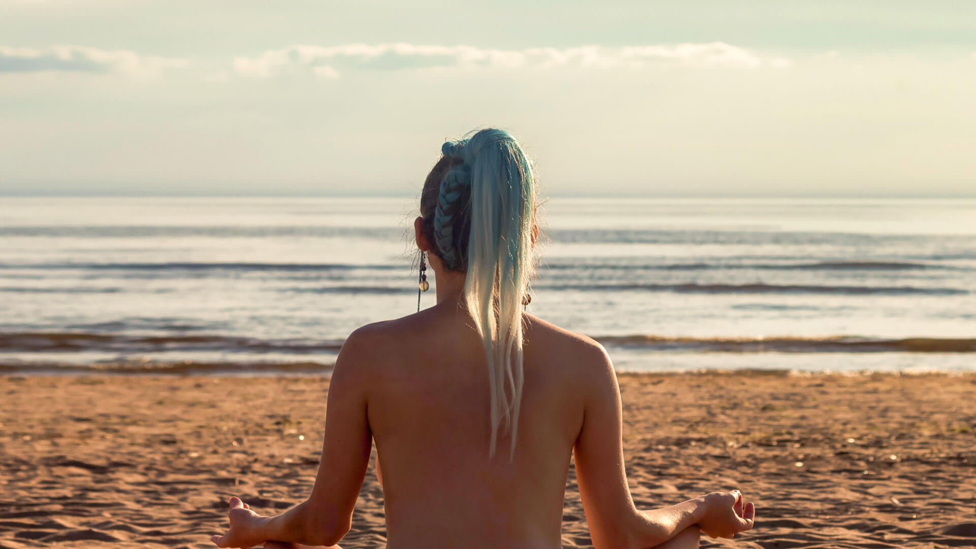 What Is Naked Yoga? How Nudity Can Benefit Your Practice