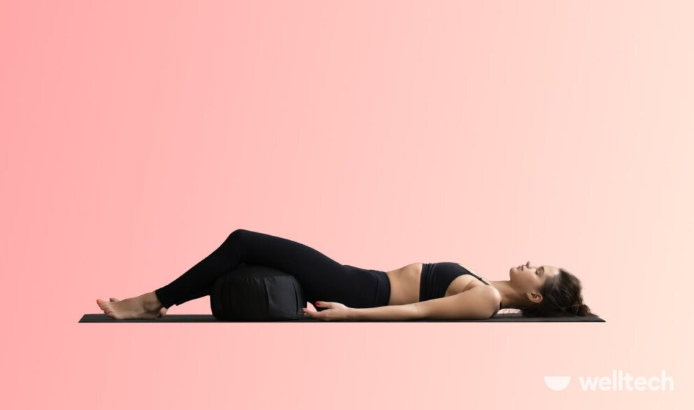 https://welltechdev.wpengine.com/wp-content/uploads/2023/11/corpse-pose_yoga-for-period-cramps-992x586.jpg