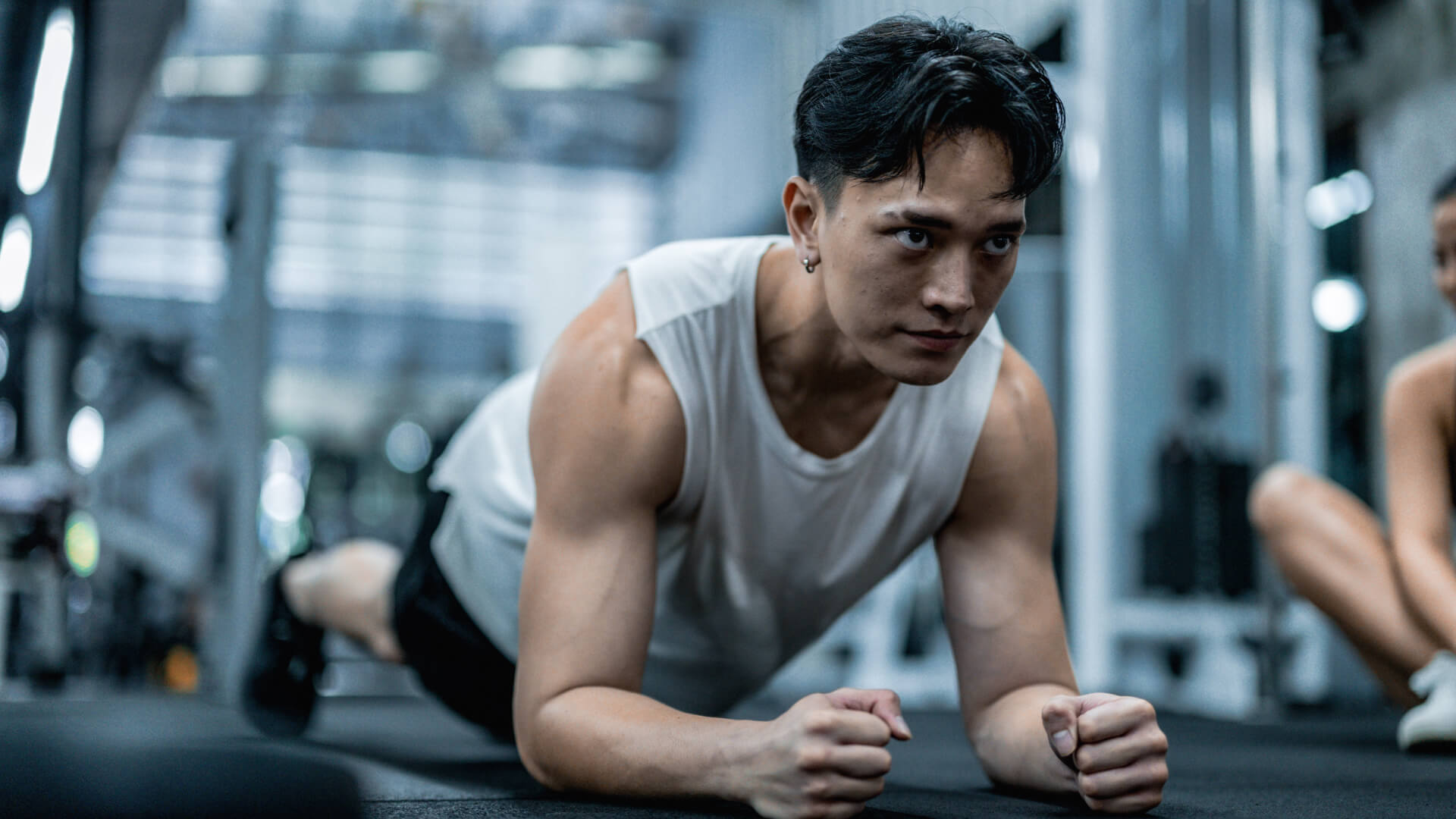 How to Do a Push-Up Plank [Build Core, Chest, and Triceps]