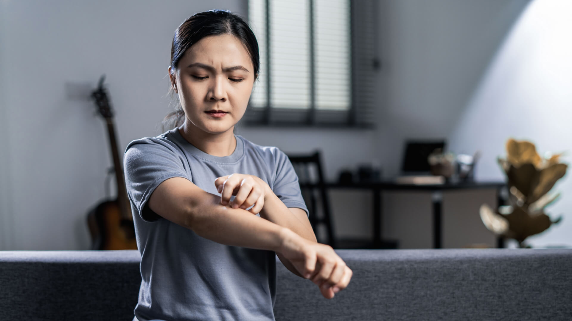 Why Does Pre-Workout Make You Itch? (& How to Stop It) 