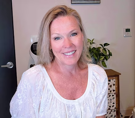Dr. Shelley Meyer