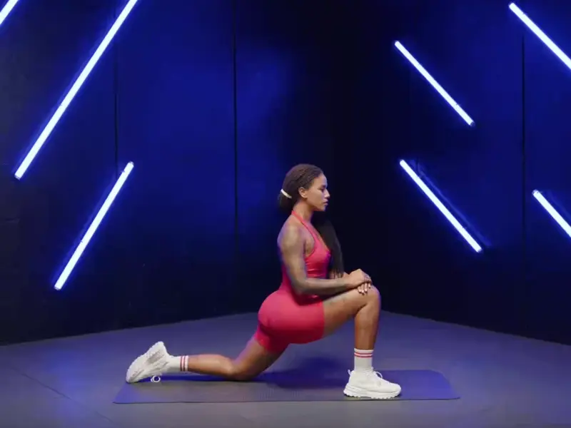 Lunging Stretch . Best Stretching Exercises for Walkers to Relieve Soreness