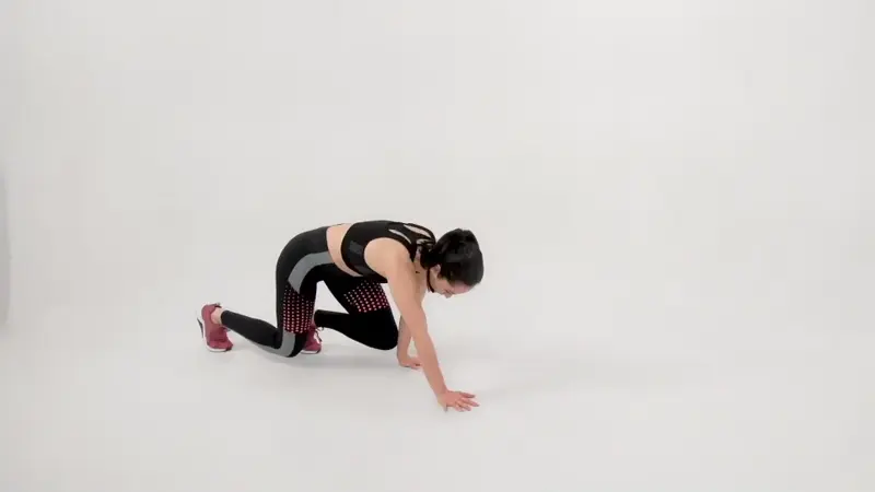 Bear crawl . Best Functional Training Exercises 