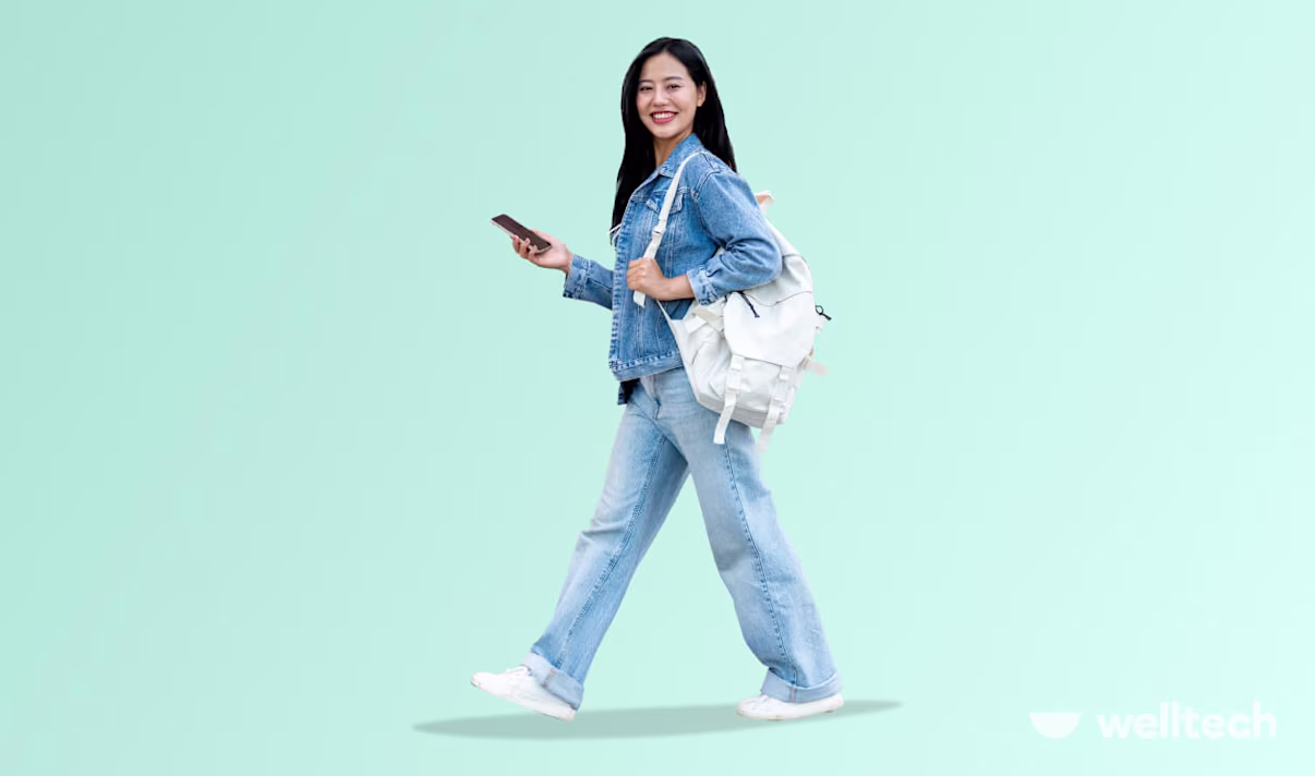 TikTok's Weirdest Walking Trends Are Actually Good for Your Brain, According to an Expert