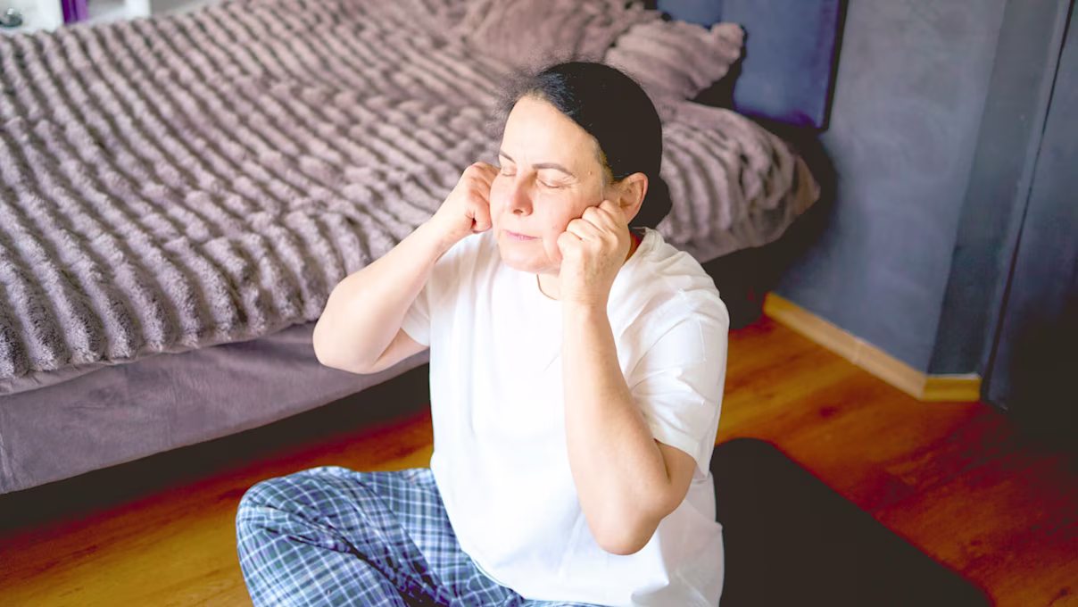 Reduce Stress and Reconnect With Your Body: How to Use Somatic Yoga For Anxiety