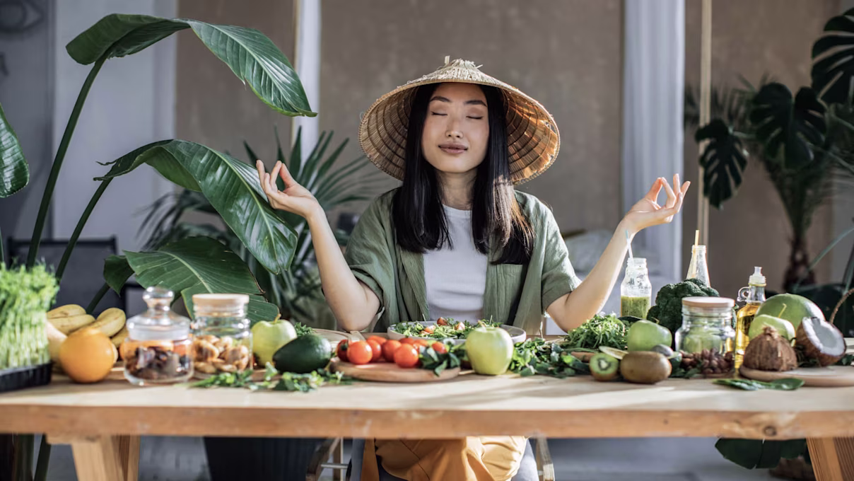 Asian Fasting Techniques for Beginners: Exploring Bigu, Beego, and Mindful Eating