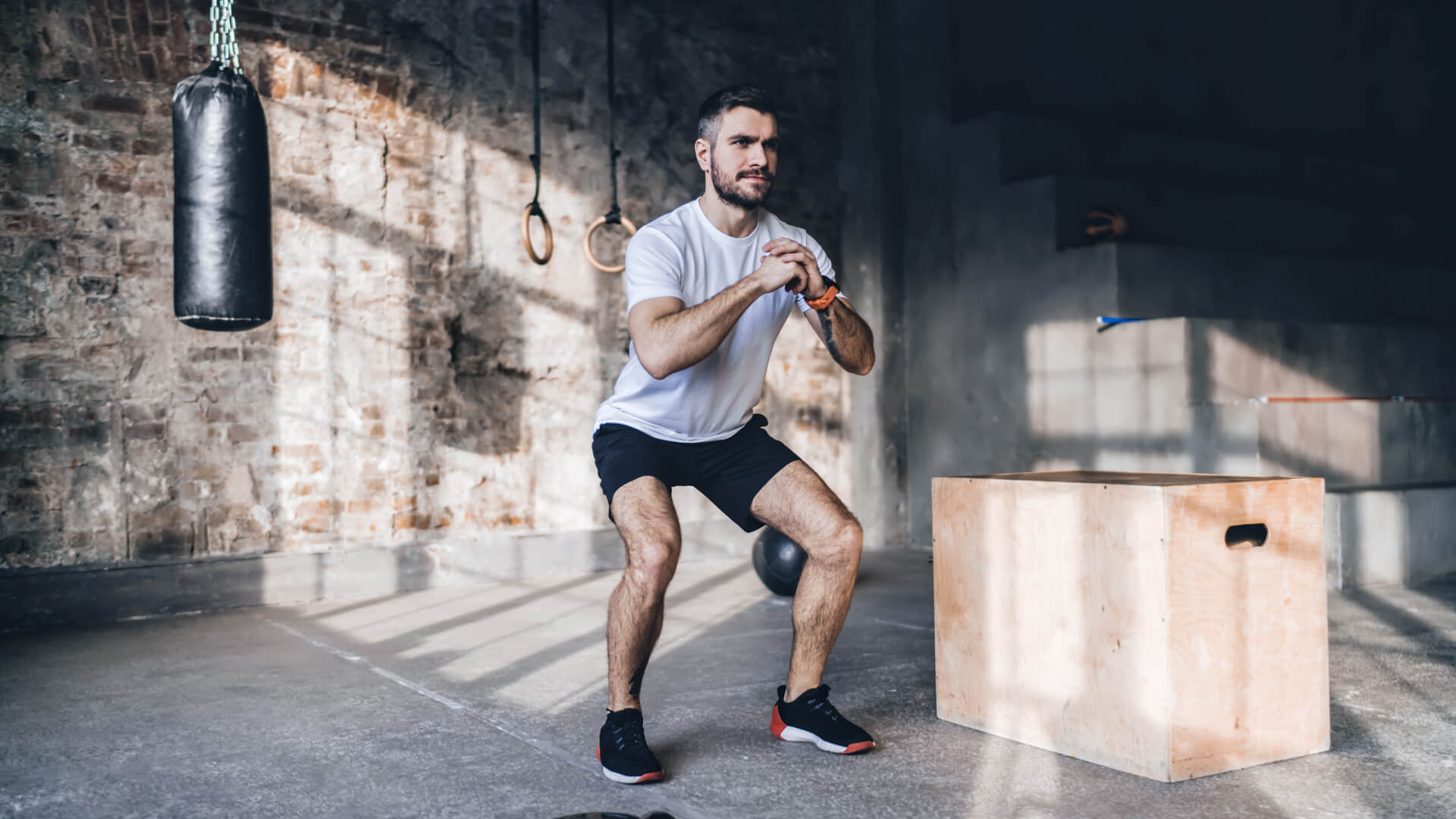 Calisthenics for Beginners: 7 Best Moves to Start With