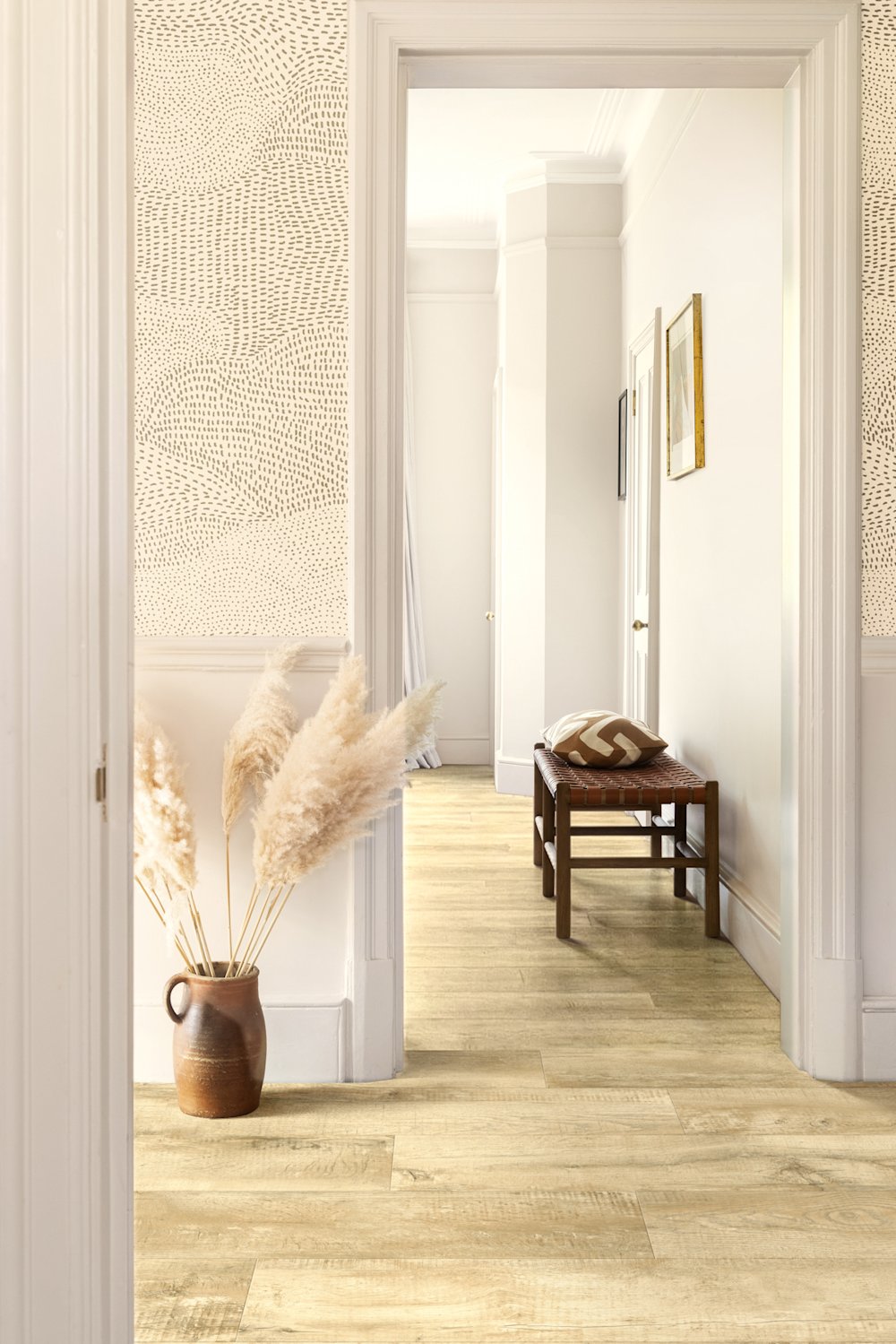 bimu - behang - hal – Casadeco – Nubio – WE Z027 obvious white - cottagecore -coloramagazine