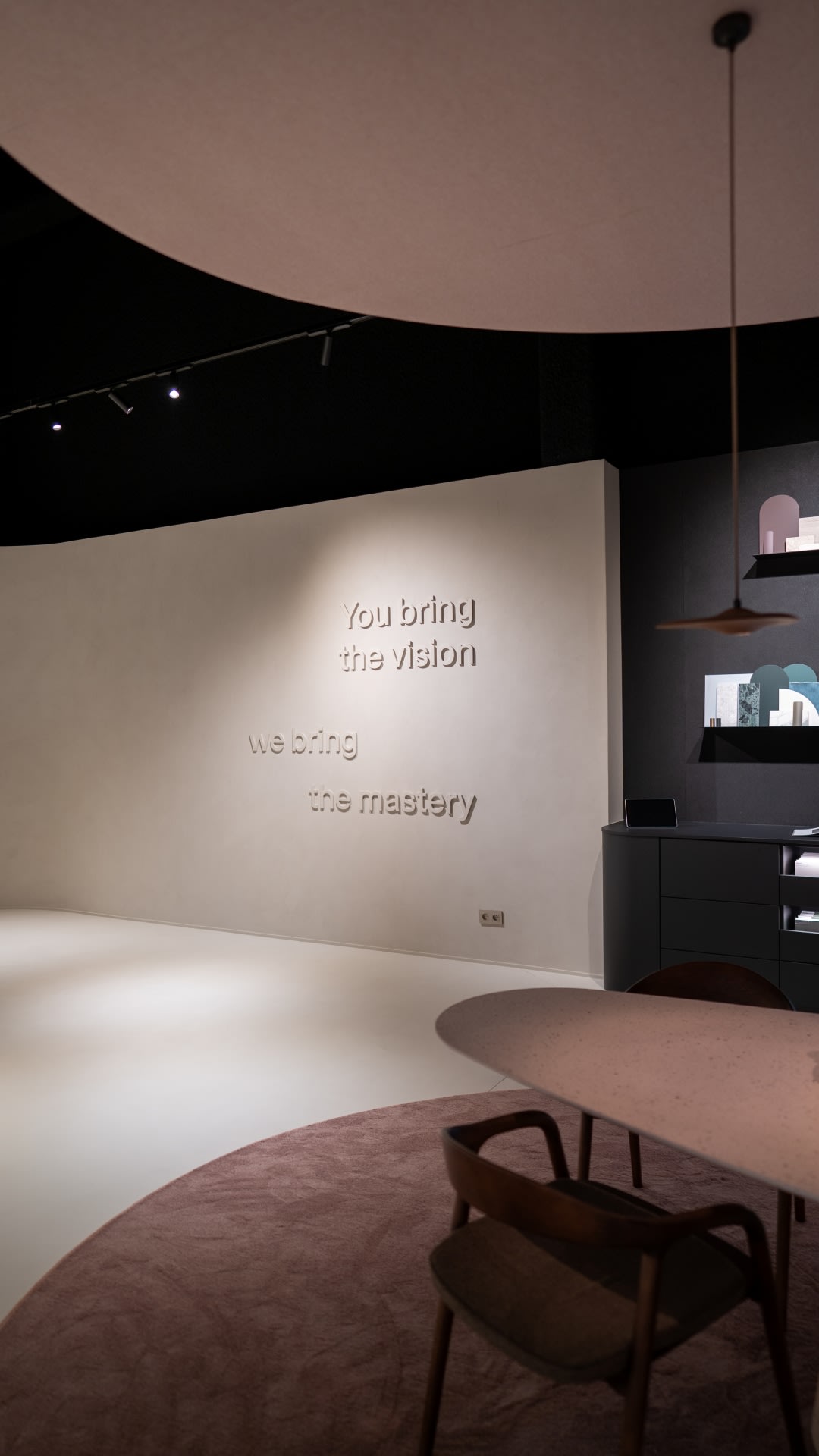 B2B - showroom Kontich - centrale ruimte (2)
