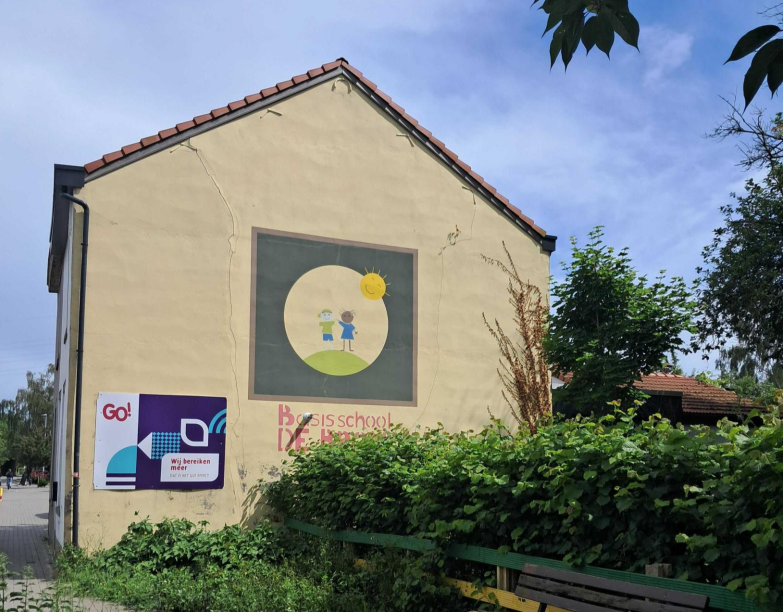 LP - win een muurschildering - De Bron Leuven - voor-foto