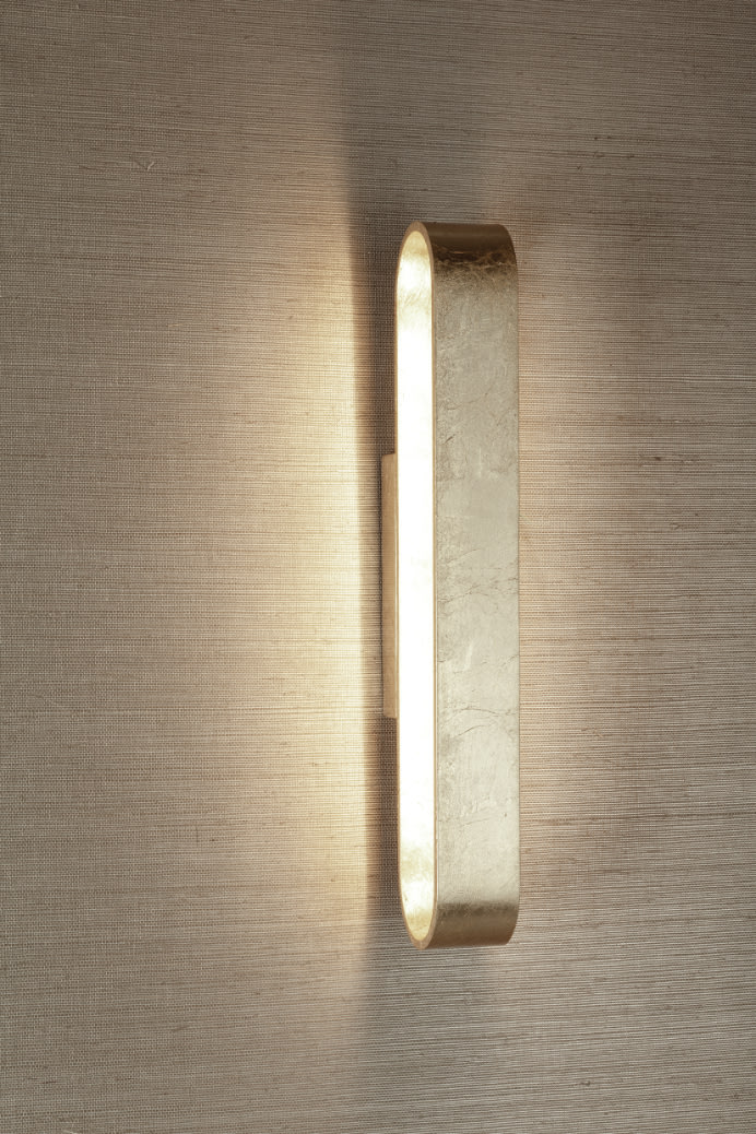 behang - hal - Masureel - Serica - Tantu-Dune - RIC501 - beige - zand - taupe - lichtbruin - wandlamp - detail - beige textuurmuur 
