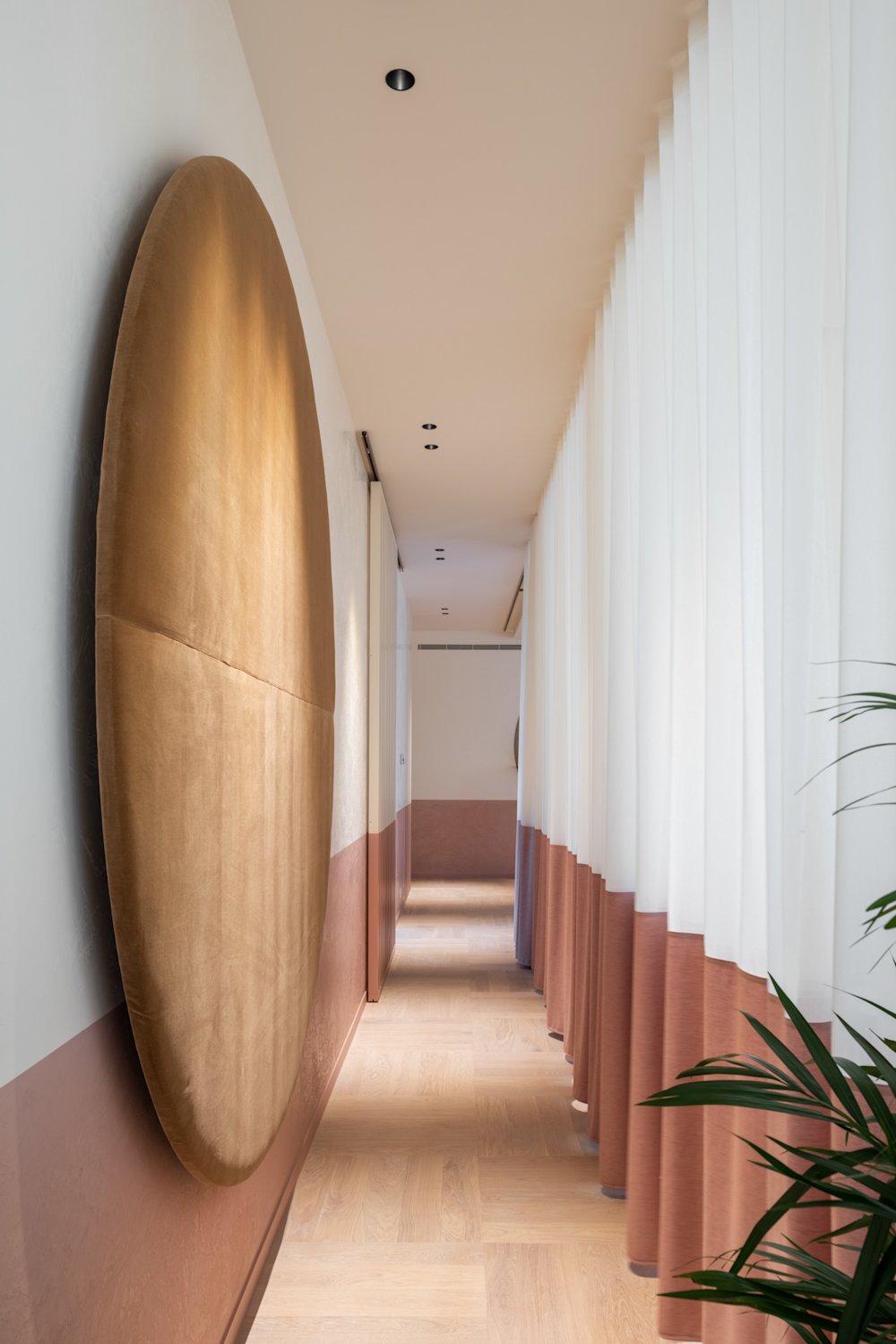 muur - roze-wit - deco design - inspiratie (8)