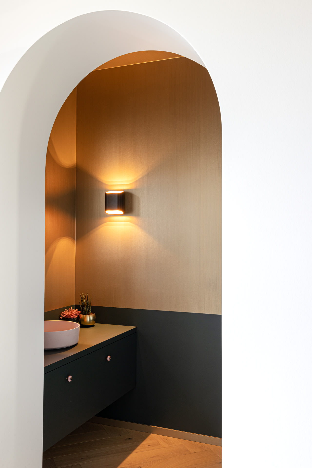inspiratiegalerij - metallic chic brush - lavabo - goud