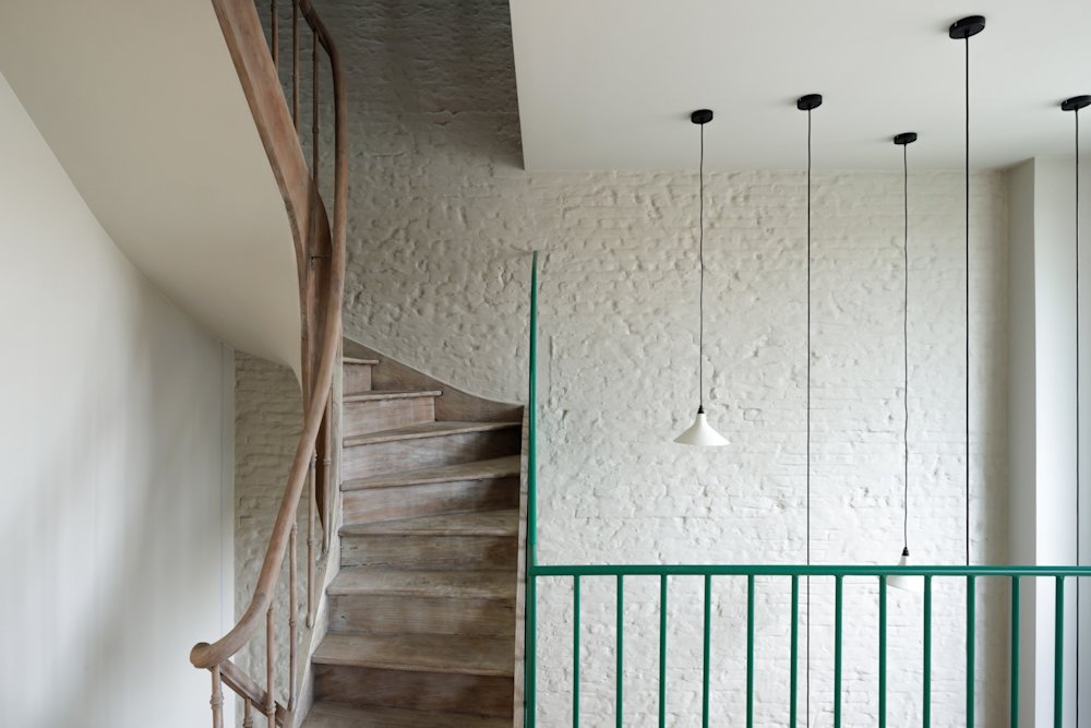 Inspiratiegalerij – BASIL architecture – Martlédeco - Evenbeeld - woonkamer - Boss-plafond – Boss-hybride – chimney Smoke - Calime 3