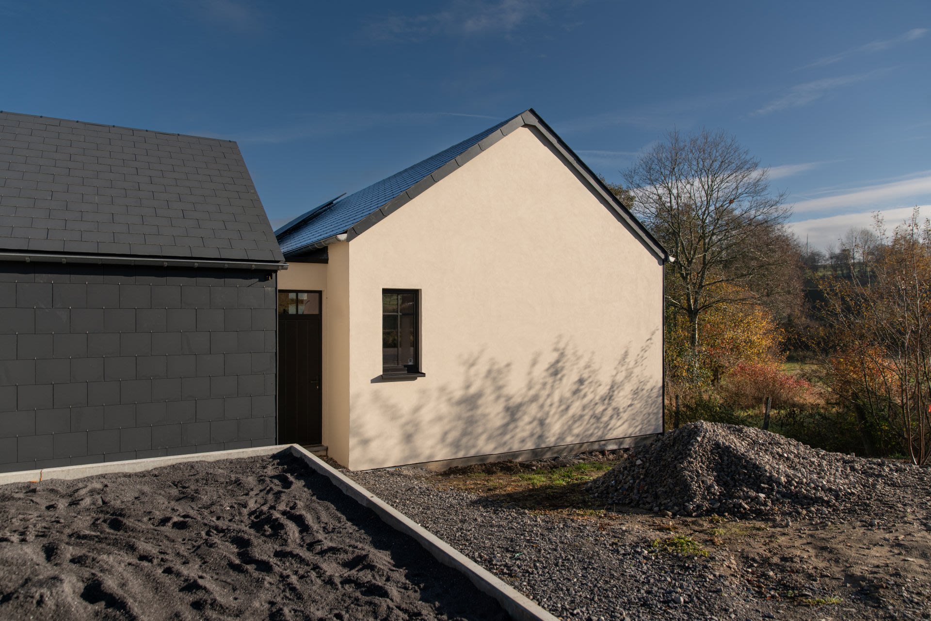 B2B - inspiratiegalerij - BOSSclima - Stone art - stuc - Oxiprom - villa - gevel - wit 16