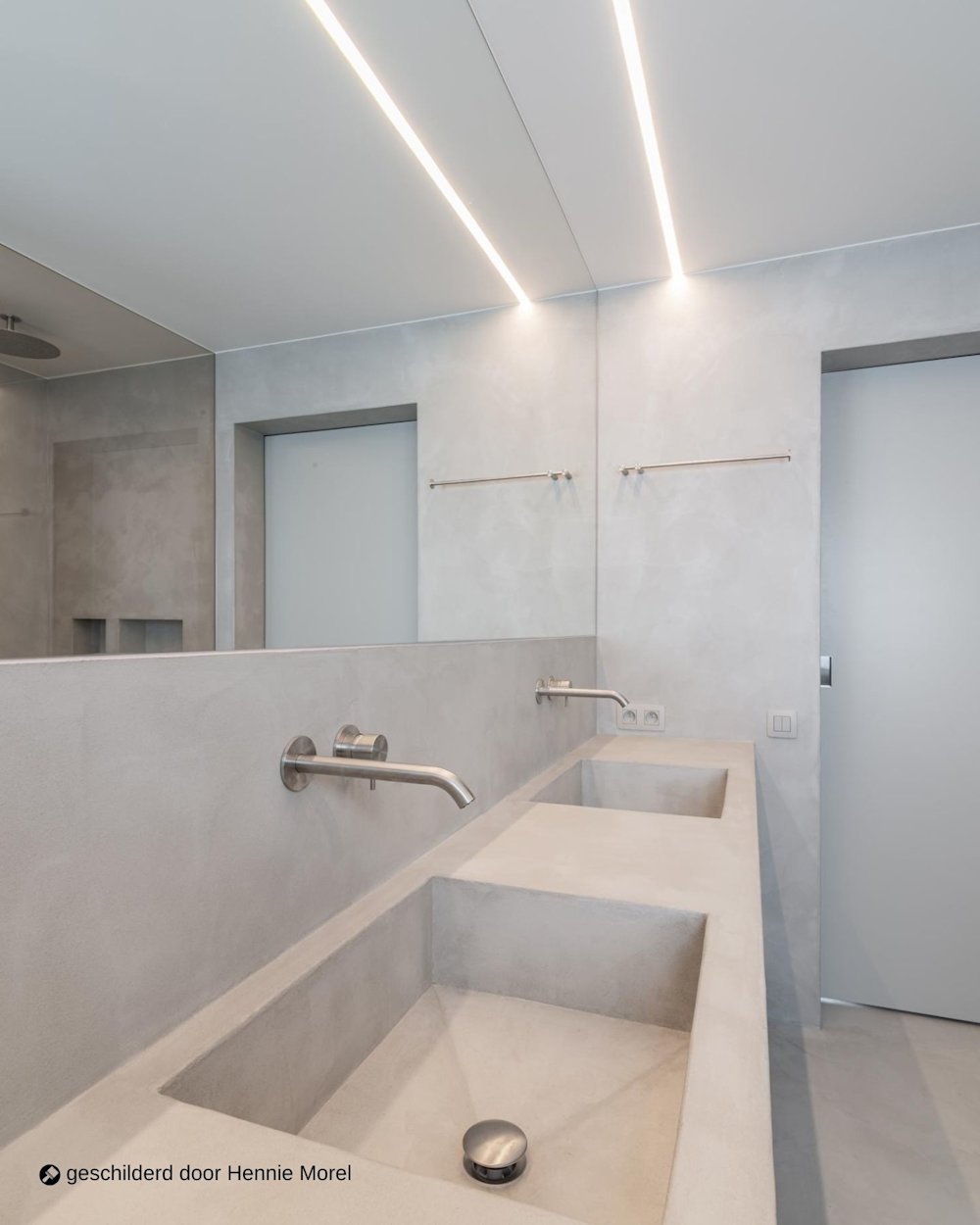 Image d'inspiration Colora – Aqua Sensa – Lavabo double, gris clair, épuré, minimaliste – AS 16 – peint par HENNIE MOREL 