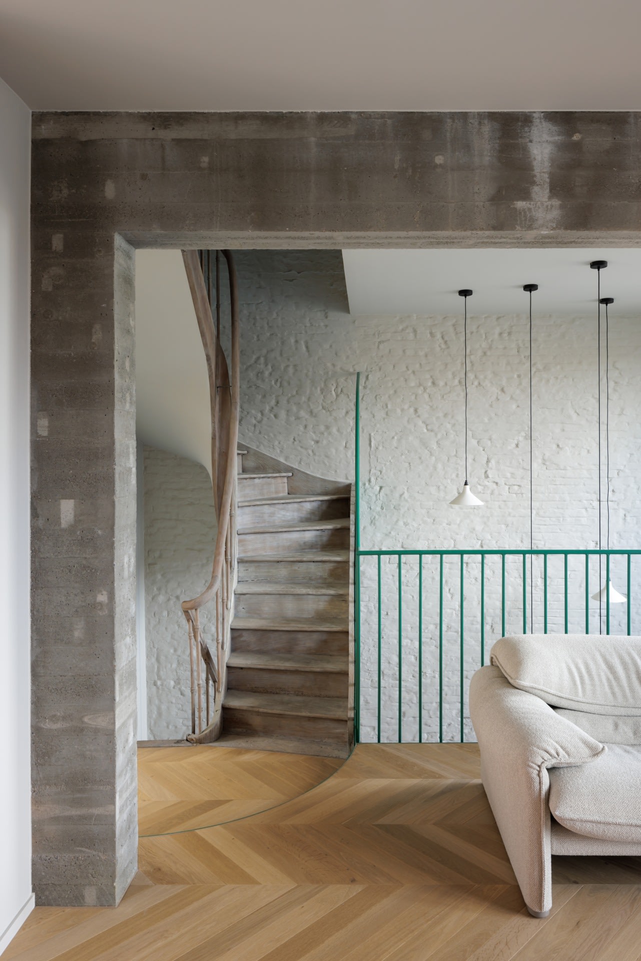 Inspiratiegalerij – BASIL architecture – Martlédeco - Evenbeeld - woonkamer - Boss-plafond – Boss-hybride – chimney Smoke - Calime 7