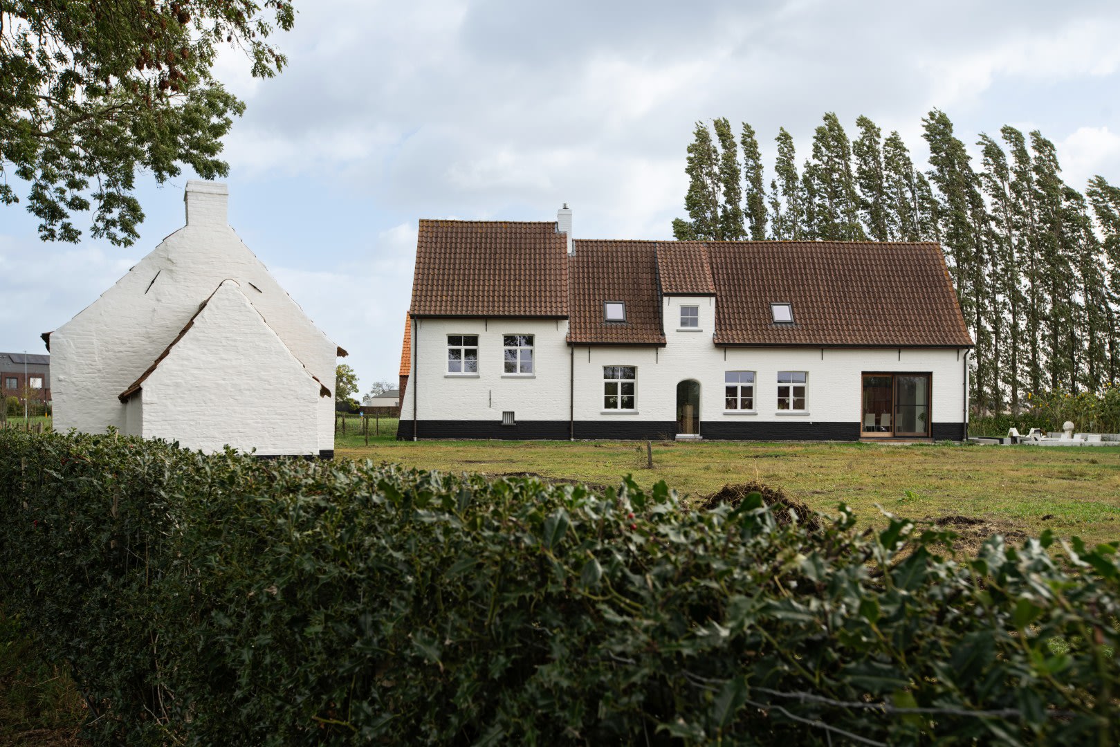 Inspiratiegalerij - Anseeuw - gevel - Fix&Level - Xilox-One Ultramat - wit - zwart (8)