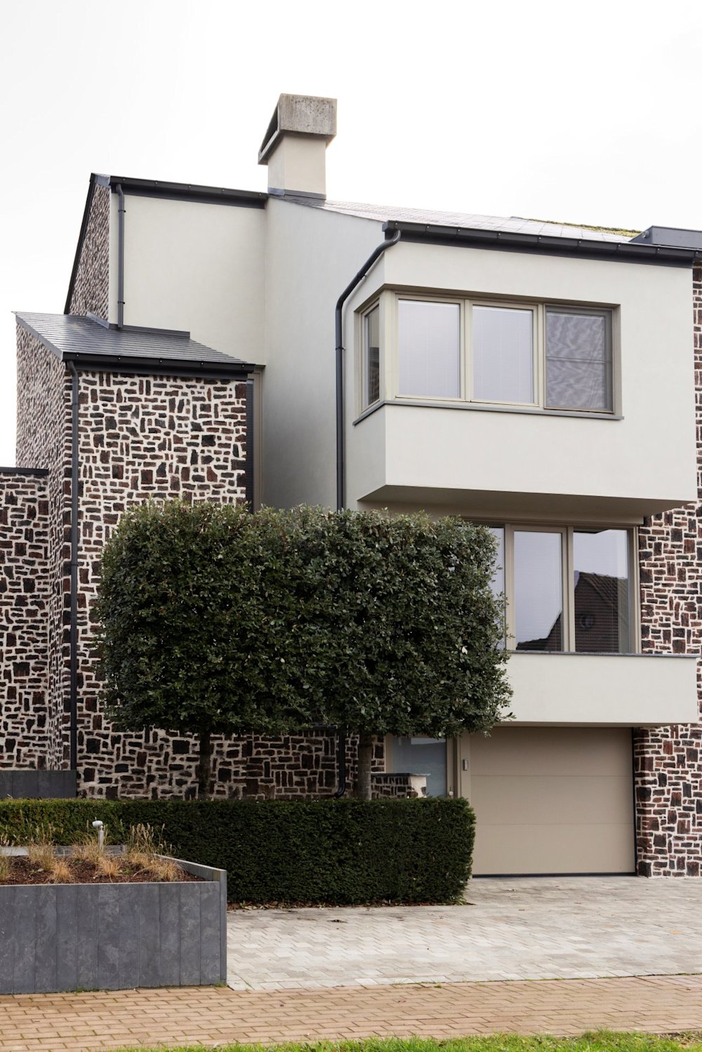 B2B - inspiratiegalerij - BOSSclima - stone art - color - Diego Vandenbogaerde - huis - gevel 7