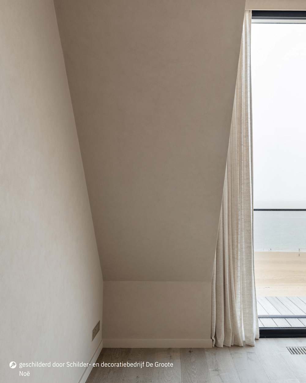 Muur in de kleur off-white