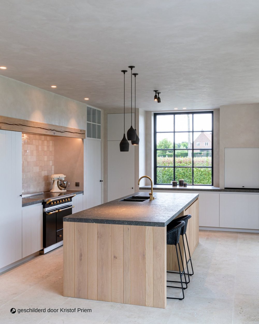 Keuken in Calco Original in CC 18 pale moon geschilderd door Kristof Priem NL