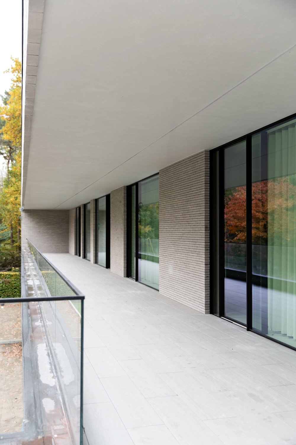 B2B - inspiratiegalerij - BOSSclima - Stone art - color - Taqi - terras - plafond - wit 12