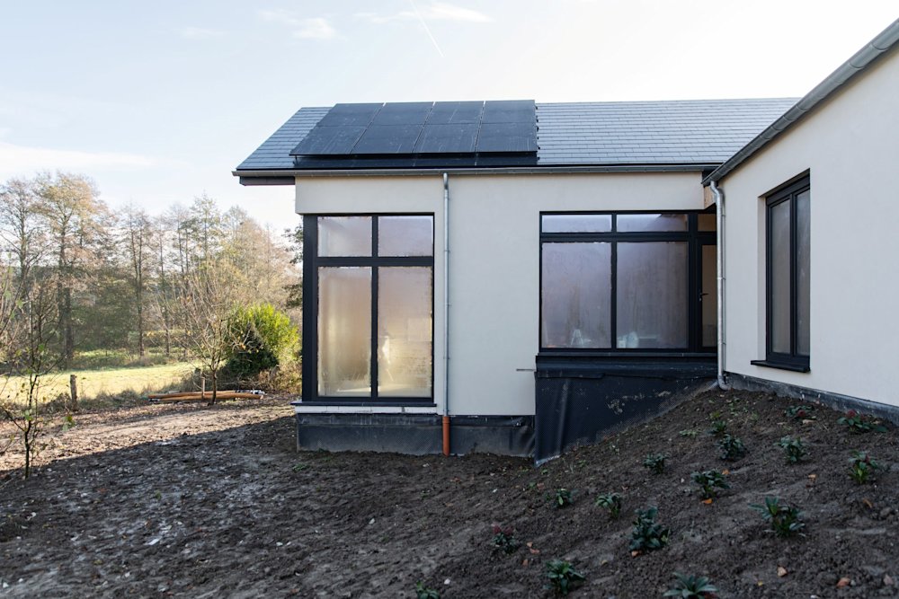 B2B - inspiratiegalerij - BOSSclima - Stone art - stuc - Oxiprom - villa - gevel - wit 11