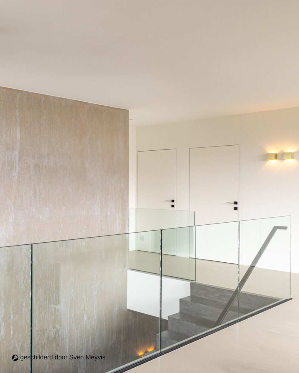 Traphal met Calco Vintage Glamour in CC11 Dense Chalk geschilderd door Sven Meyvis NL