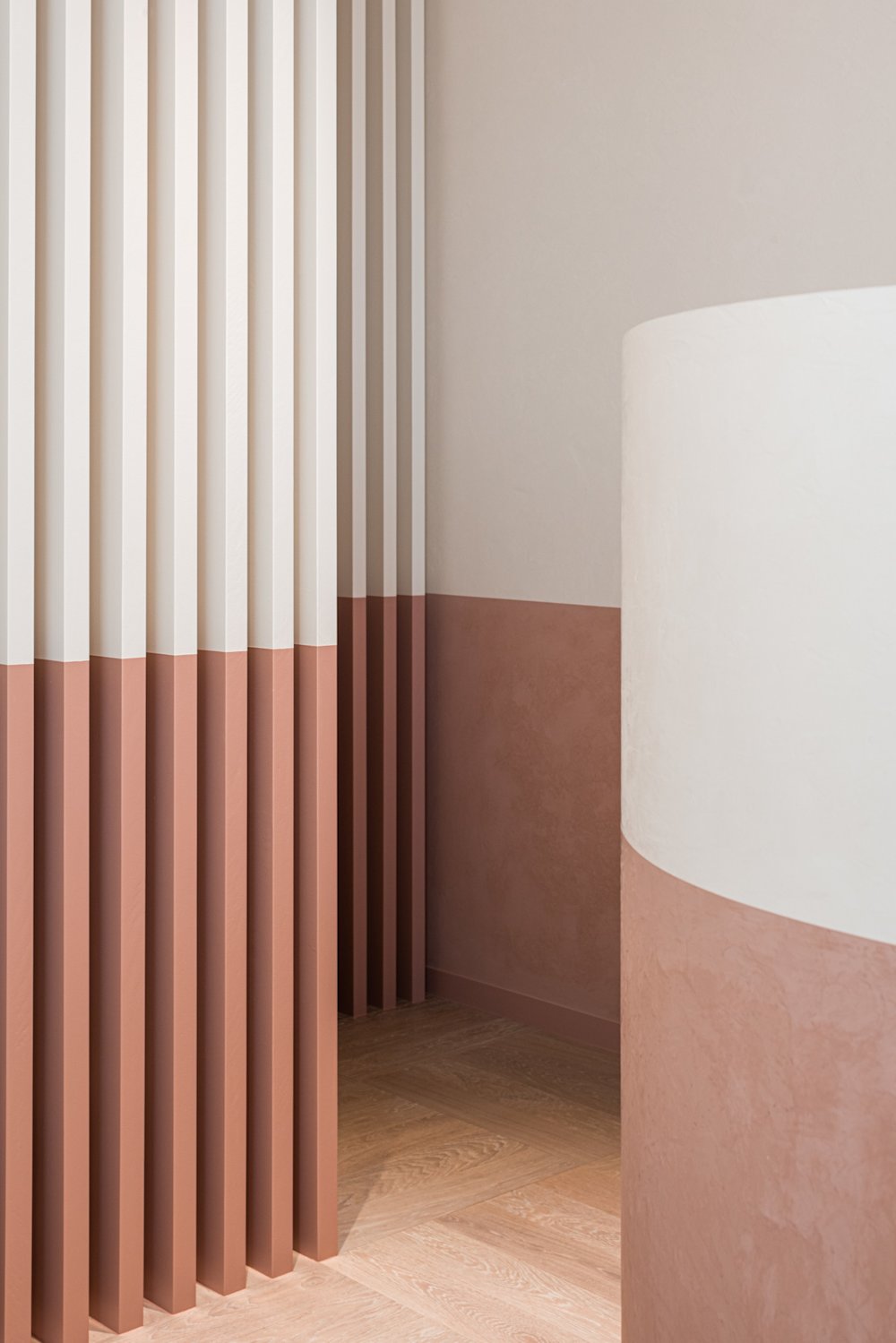 muur - roze-wit - deco design - inspiratie (4)