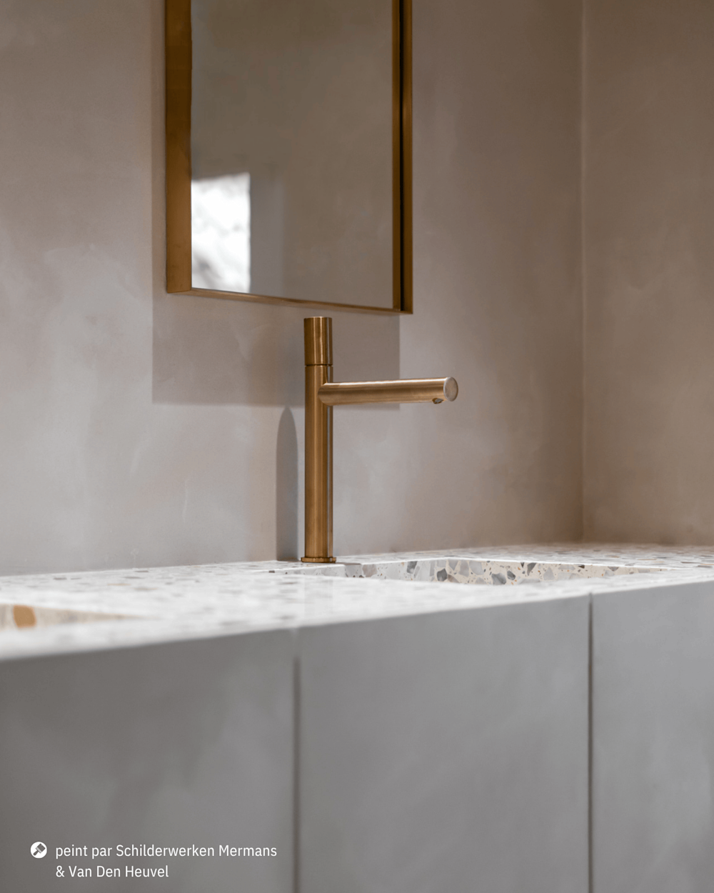 Lavabo aux tons gris
